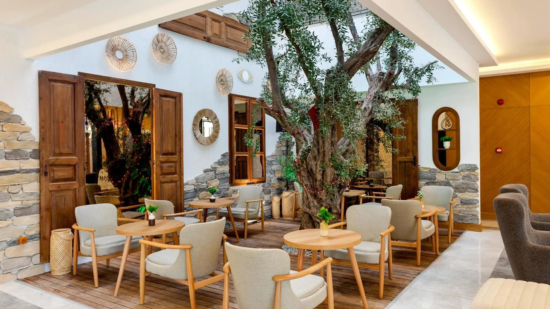 Guelluek Uno Elegance Otel 0*, Gulluk