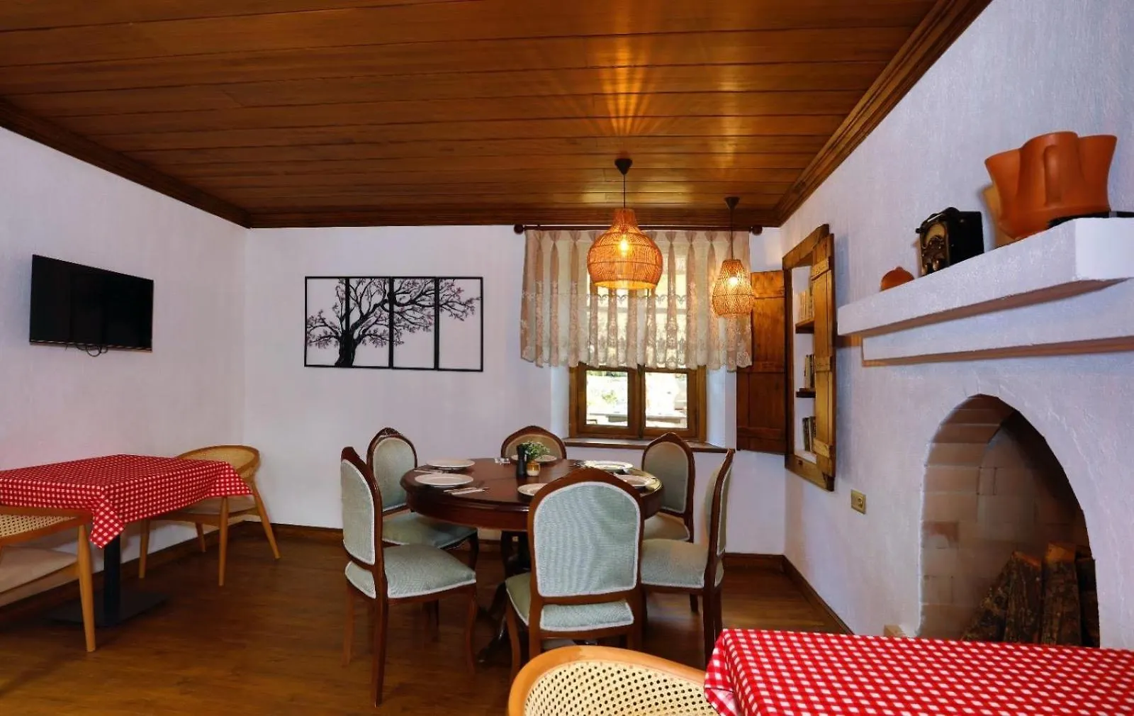 Guelluek Uno Elegance Otel 0*, Gulluk Turkey